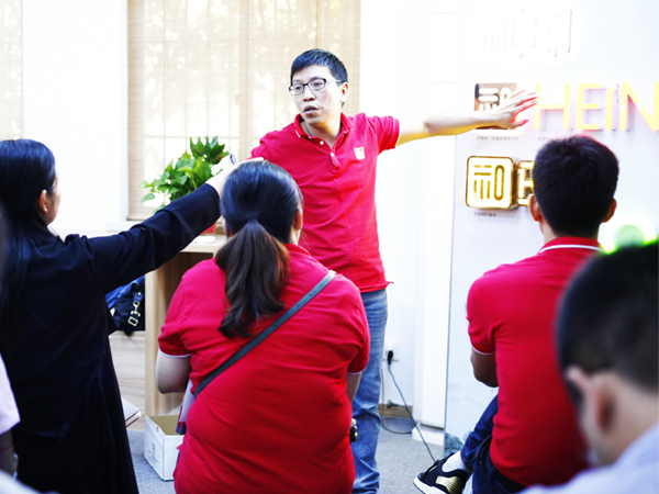 愛(ài)歐工作場(chǎng)景-7