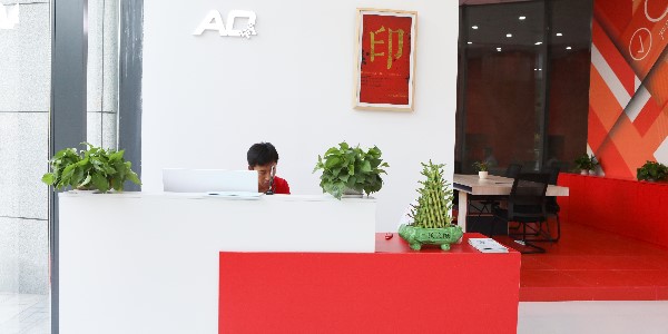 24小時數(shù)碼圖文打印廣告店